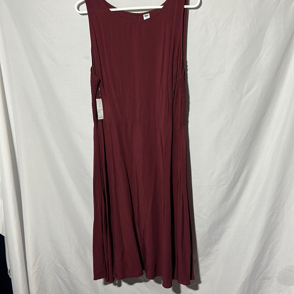 Old Navy womens XL maroon sleeveless dress new with tags